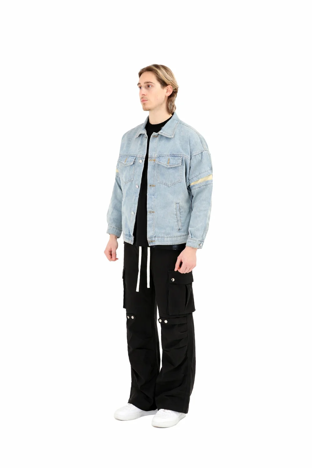 Detailed Denim Jacket - Image 3