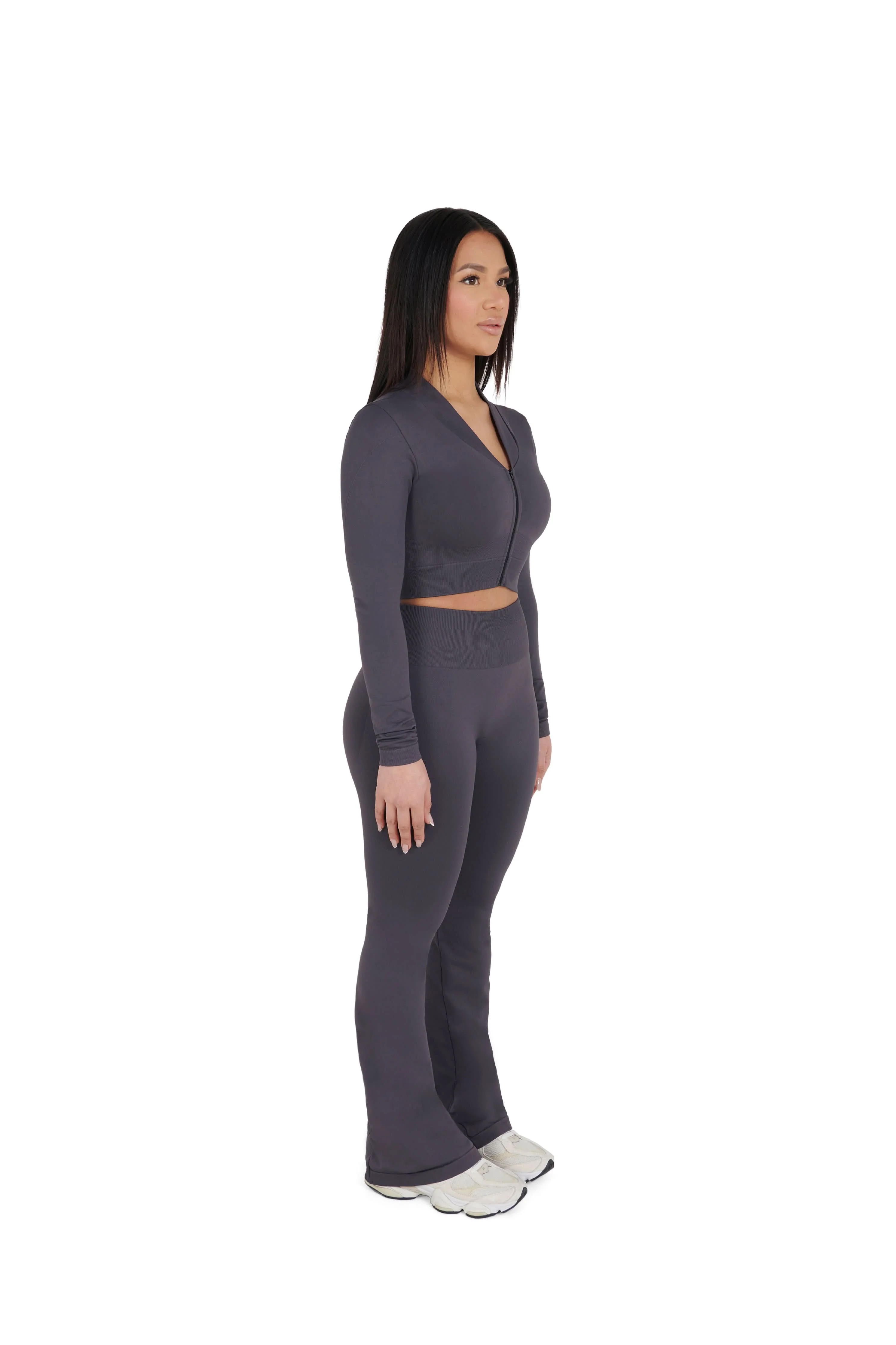 Seamless Flared Leggings - Image 9